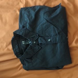H&M Regular Fit black dress shirt